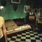 O ex-combatente Victor Gómez expõe as marcas de bala que o acompanham desde que lutou ao lado de Fidel Castro durante a Revolução de 1959