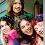 Amizade - Itamar Assumpção apreciava tanto plantas e flores que, no início dos anos 90, aproveitou para batizar sua banda feminina de "Orquídeas do Brasil". Aí estão elas, amigas de toda uma vida, e parceiras diletas do grande cantor e compositor paulista