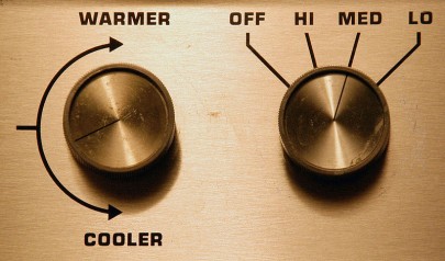 http://commons.wikimedia.org/wiki/File:Knobs-for-climate-control.jpg Foto de Derek Jensen via Wikimedia Commons