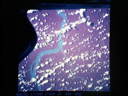 Rio Tapajós, azul turquesa, visto do espaço. Crédito: NASA