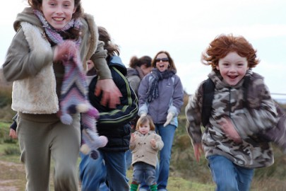 Crianças da família McGilp competindo, na Escócia. Foto de easylocum/Flickr
