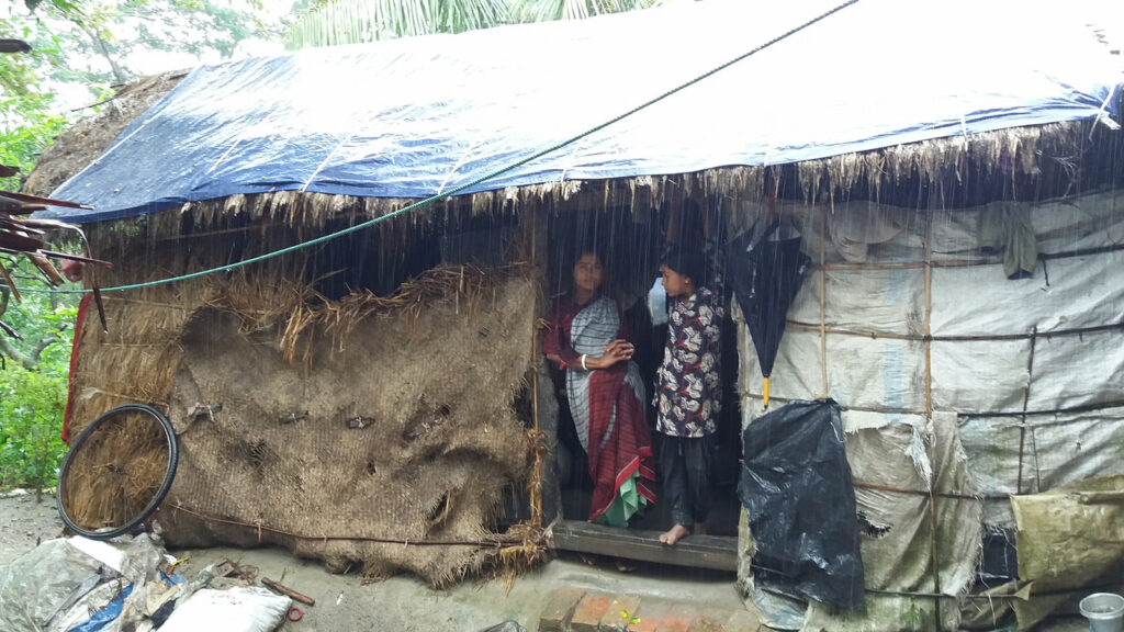 A passagem do ciclone Mora por Bangladesh, em maio passado, deixou 260 mil pessoas desabrigadas e afetou mais de três milhões em todo o país (crédito: Mukul Kanti Saha/Climate Centre/Flickr - CC BY-NC 2.0)