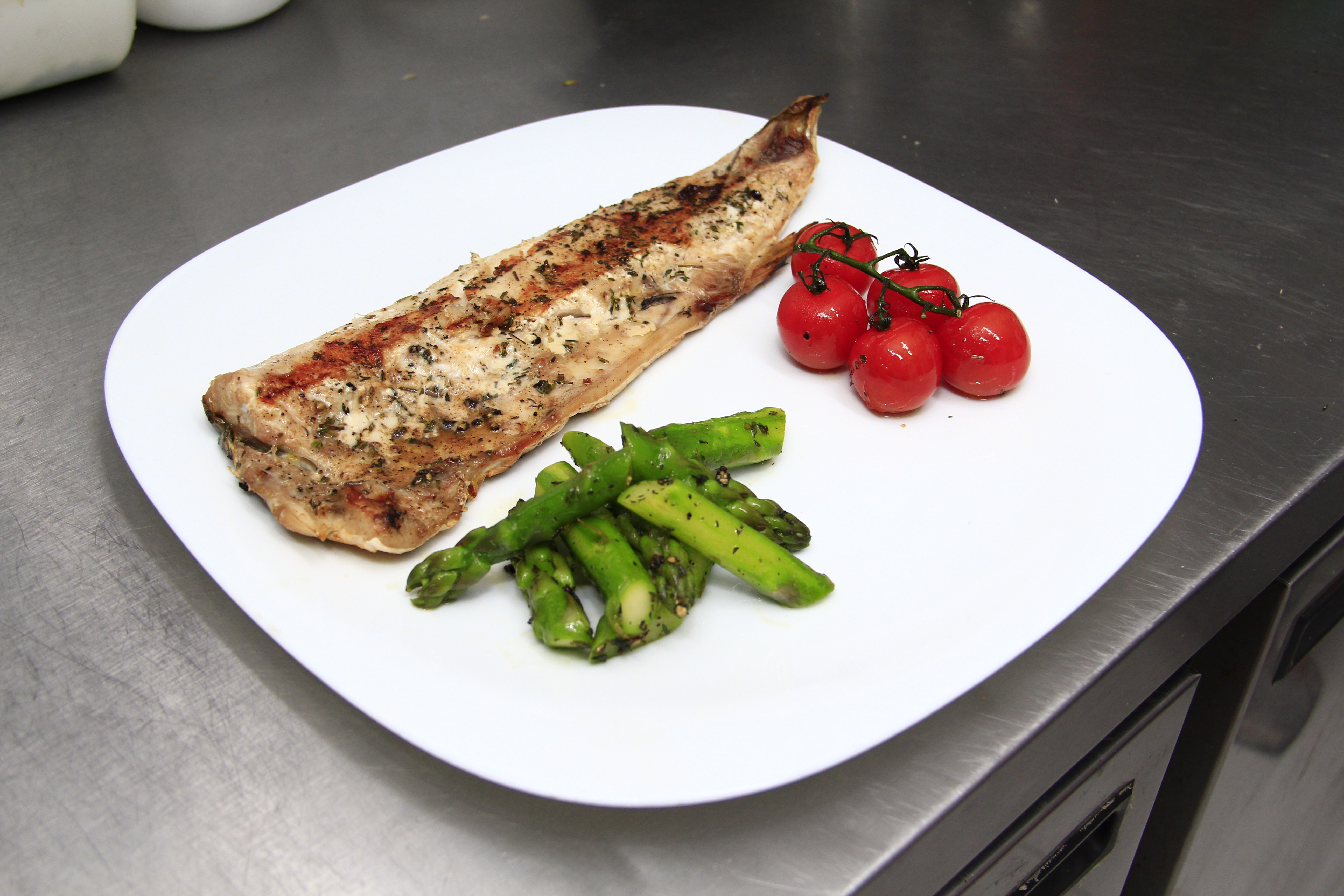 Iniciativa permite ao consumidor rastrear o peixe do mar ao prato