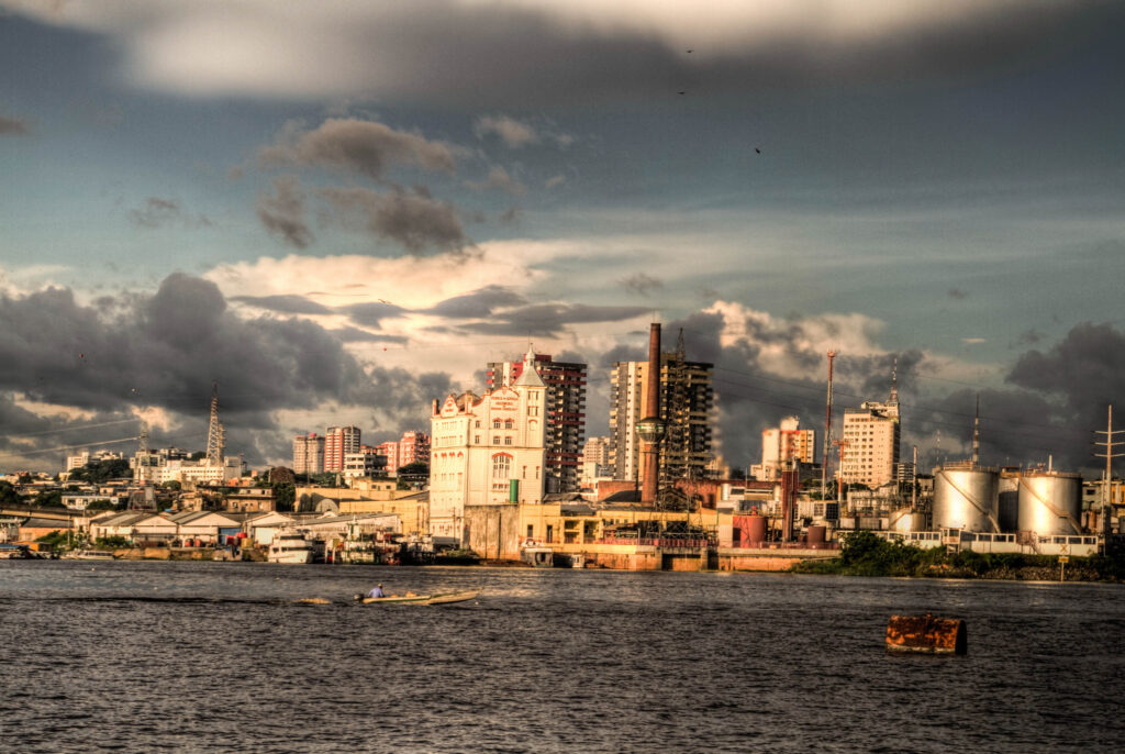 Qual é a contribuição da Zona Franca de Manaus para a Amazônia?