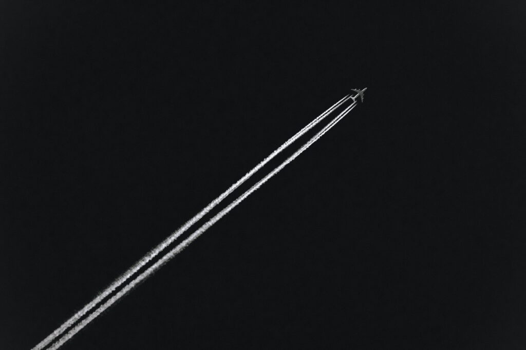 Brasileiros pagariam mais por passagem aérea carbono neutro