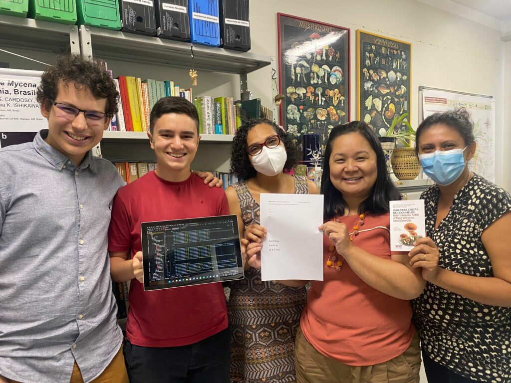 Jovens do Amazonas lançam teclado com caracteres indígenas